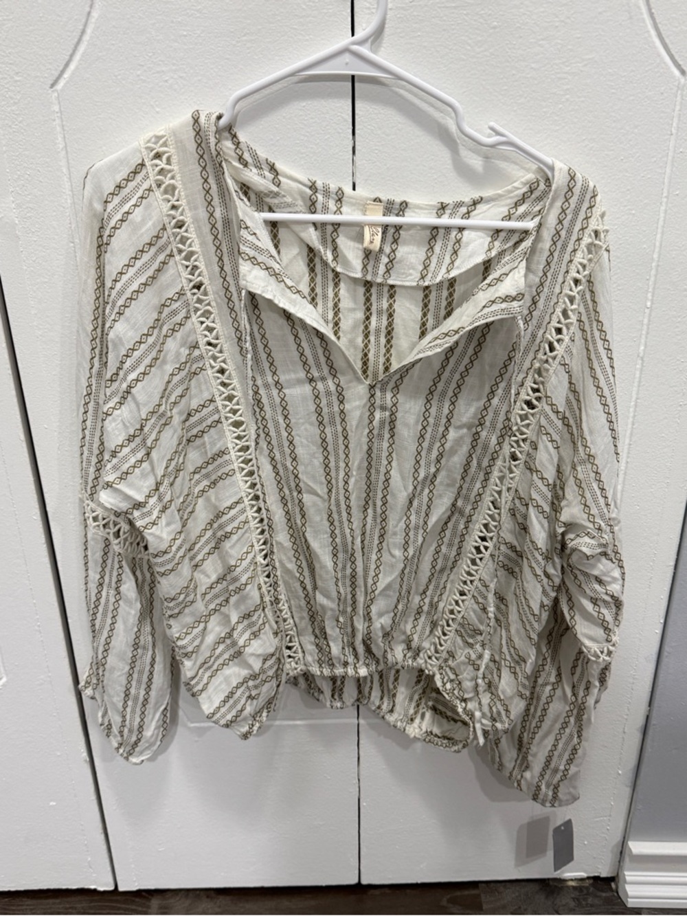 NWT Elan Stripped Long Sleeve Blouse